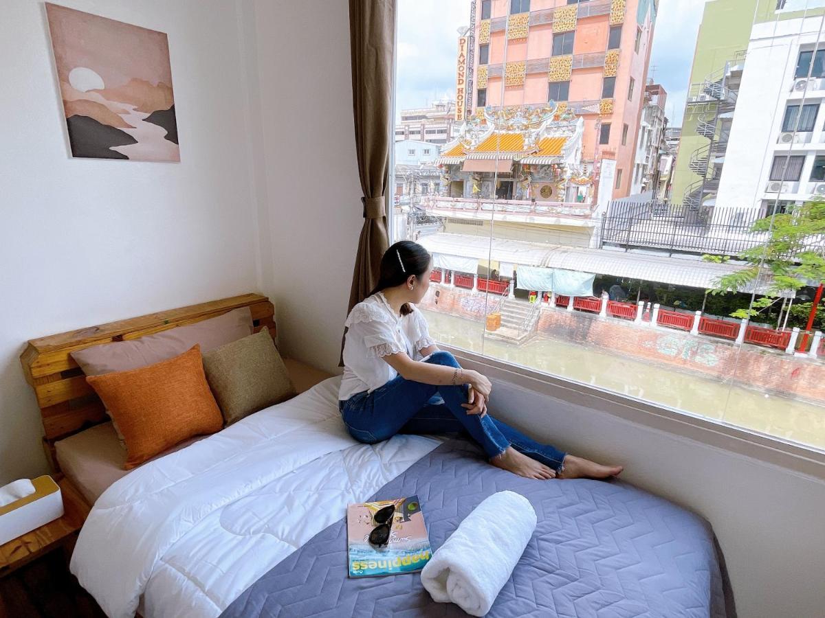 Lively And Cozy Canal House ,Entire House Bangkok Esterno foto