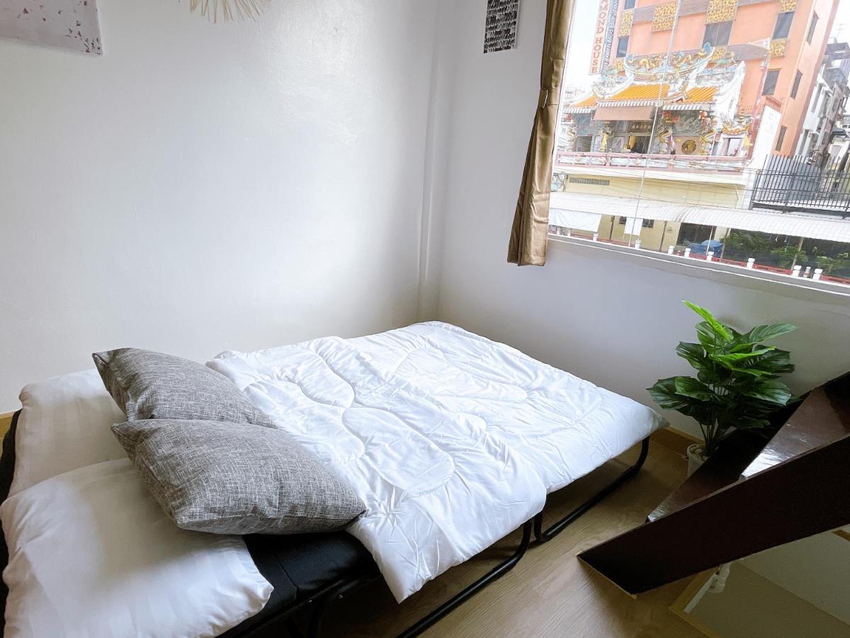 Lively And Cozy Canal House ,Entire House Bangkok Esterno foto